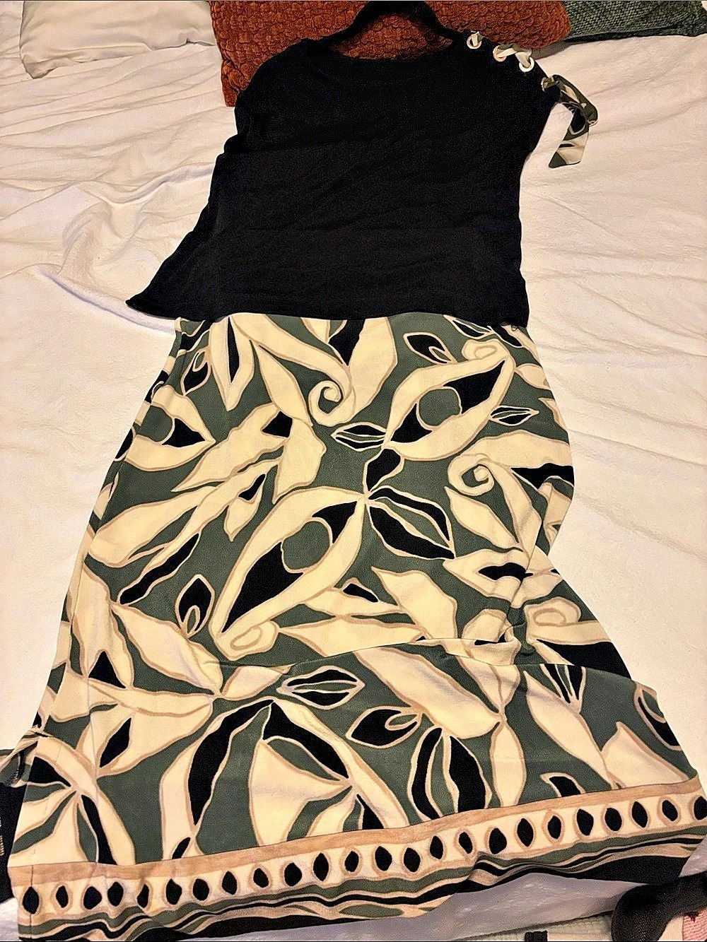 Chico's Floral Midi Skirt Set Size Medium Green & Black Like New